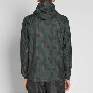 Patagonia Men s Bunker Camo Houdini Jacket sz. Small